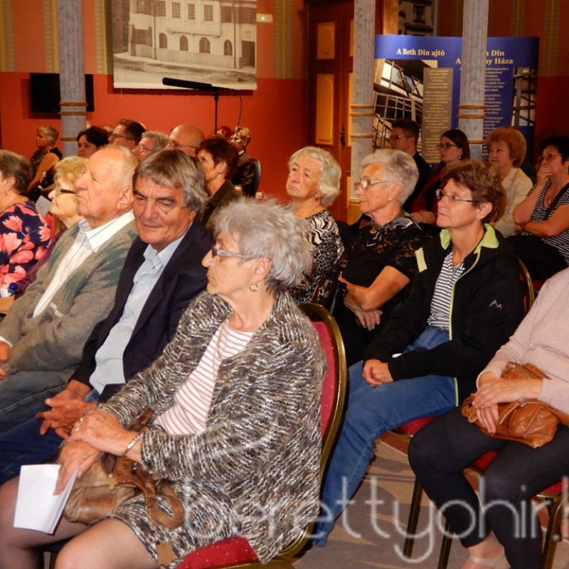 Konrád-emlékpad avatás 66